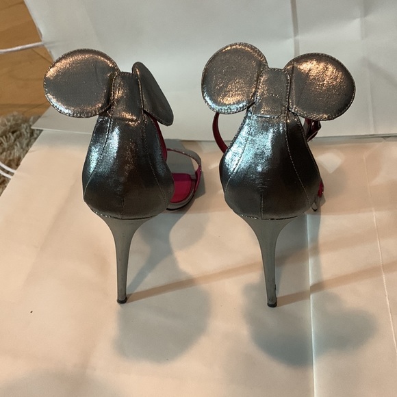 Oscar Tiye Mickey Mouse sandals - Picture 4 of 7